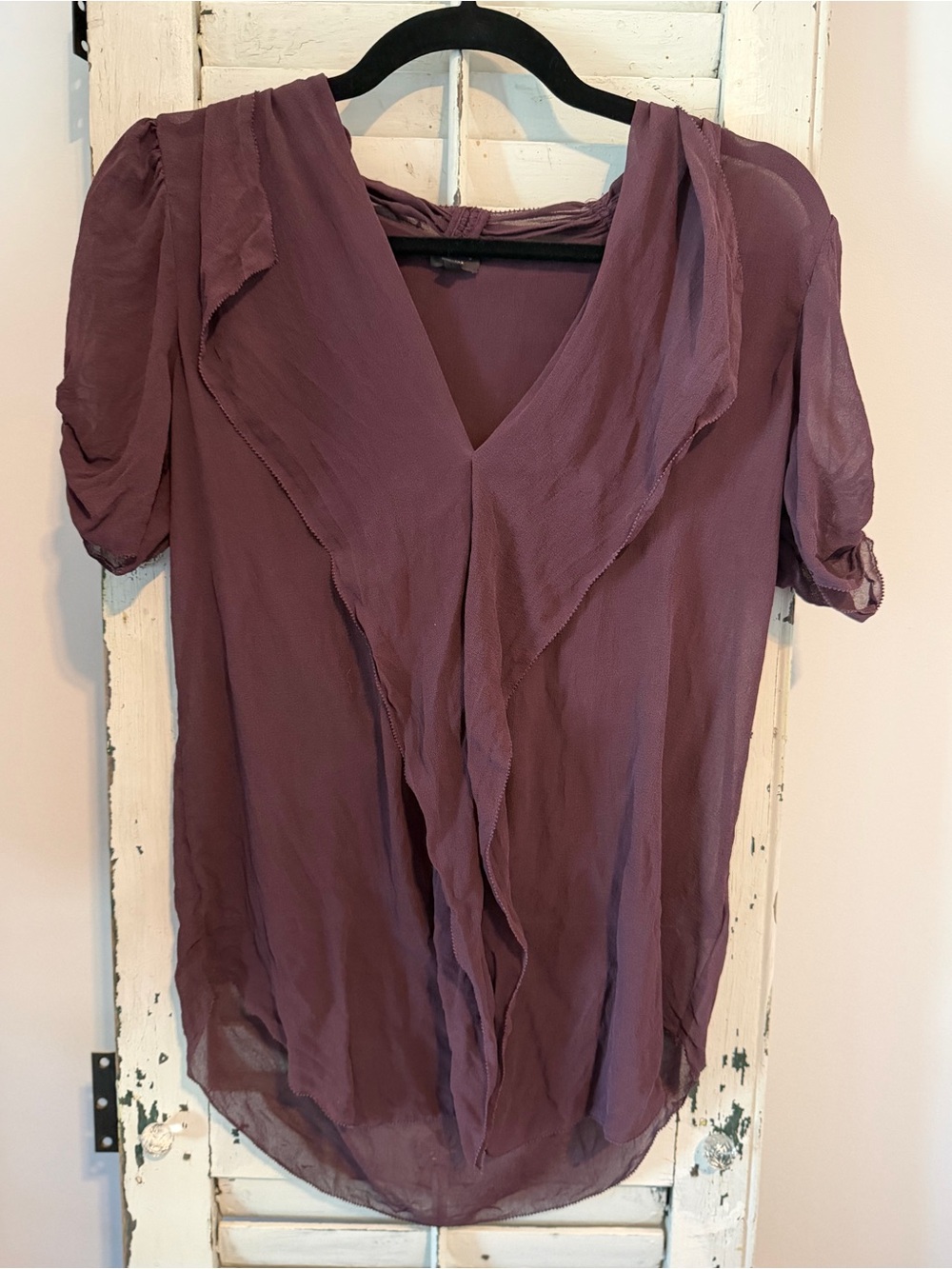 ARITZIA Babaton Silk Tinsley Short Sleeve Sheer V-neck Blouse Size XS